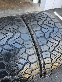 Only 2 used tires Lt35x12.50r24 Nitto Recon Grappler $299.00