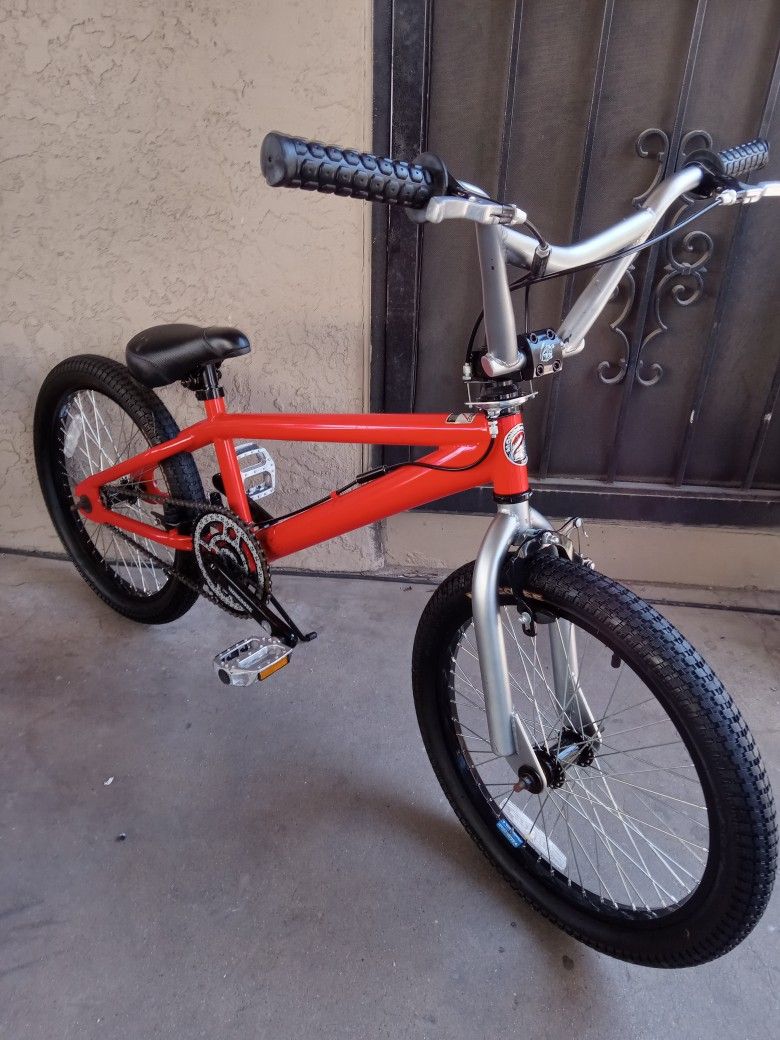 Bike Mongoose BMX Tires Size 20