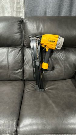 Dewalt Nail Gun gun