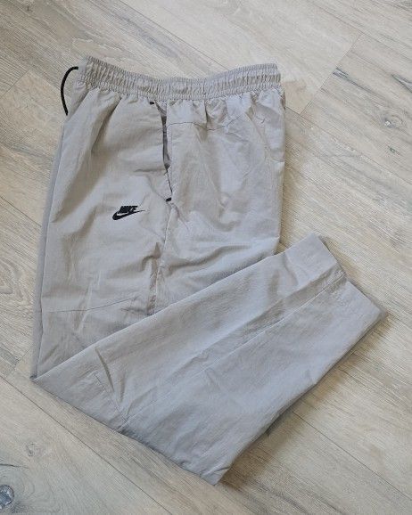 Nike Tech Essentials Lined Commuter Joggers Pants