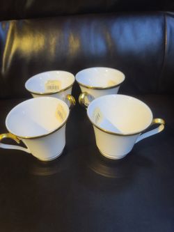 Lenox eternal ivory 4 teacups