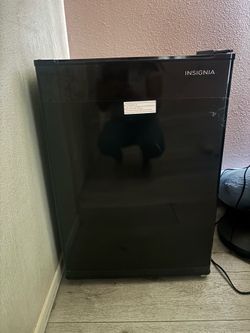 Mini fridge