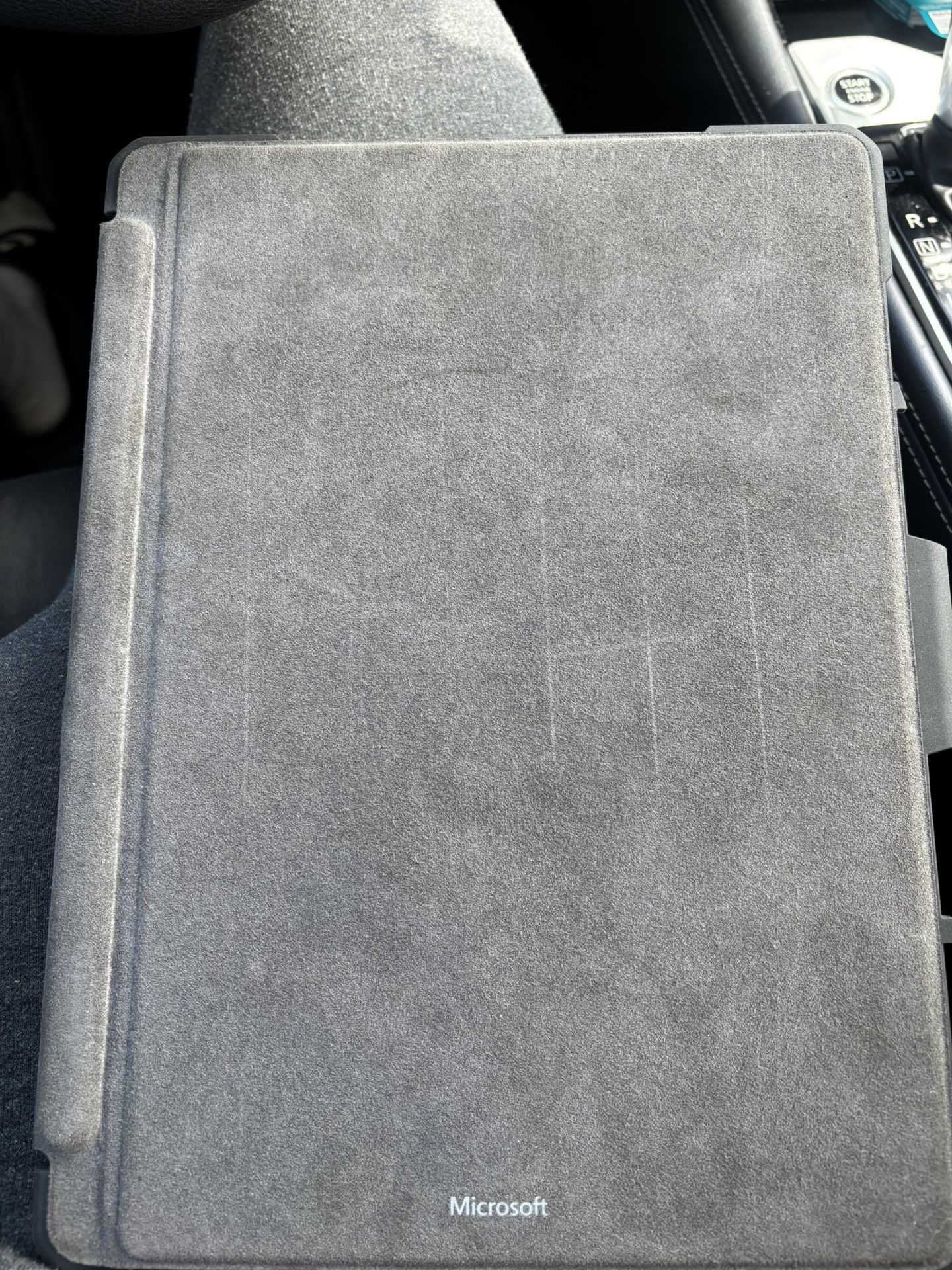 Surface Pro 9 256gb Brand New With Keyboard.