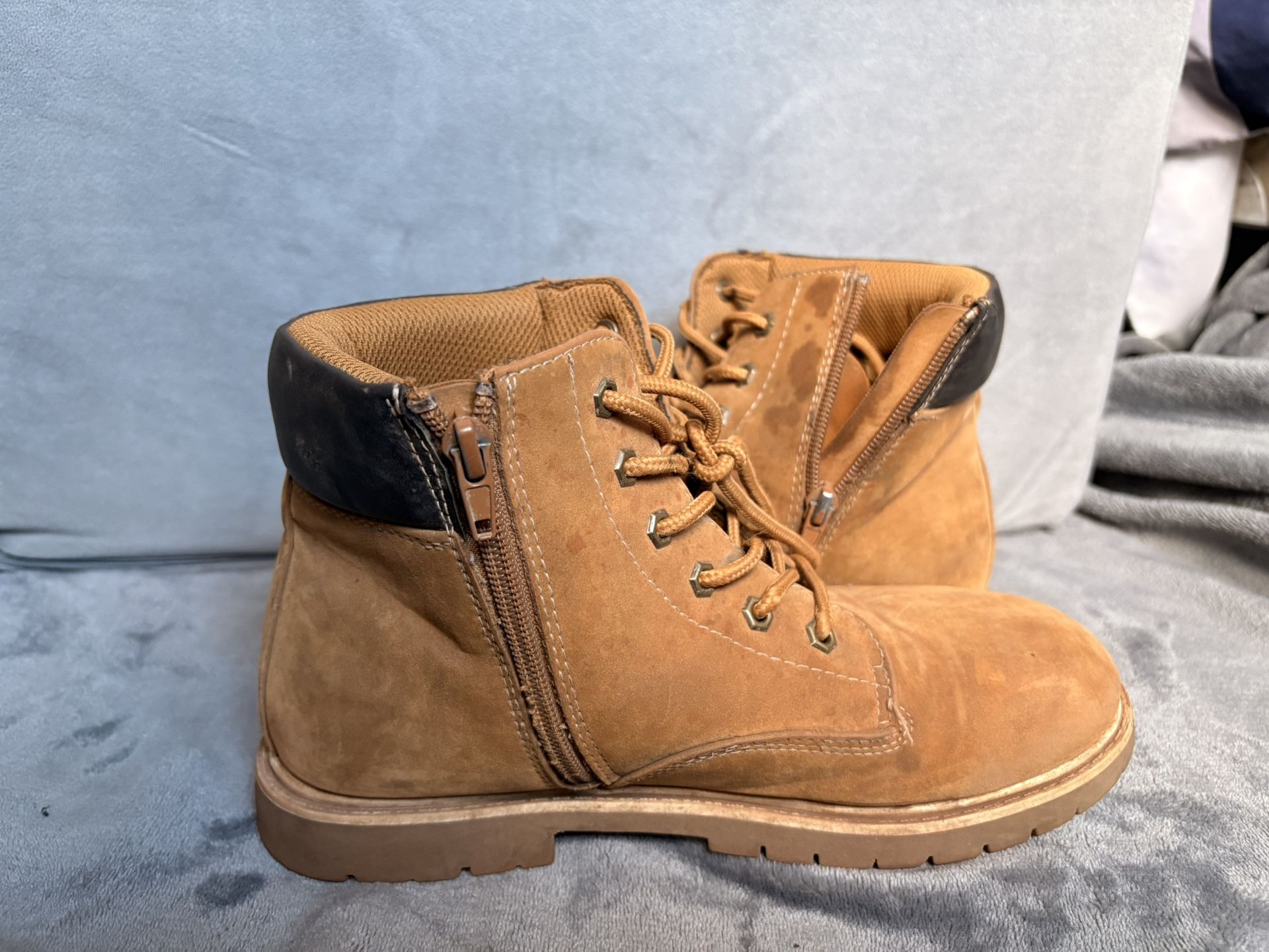 Classic Tan Work Boots with Side Zipper