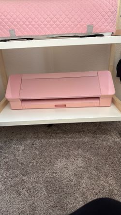 Pink Cameo Sillouhette Cutting Machine