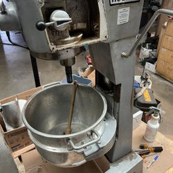 Hobart D300 Mixer 