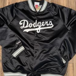New men’s size large Mitchell & ness LA Dodgers satin jacket 