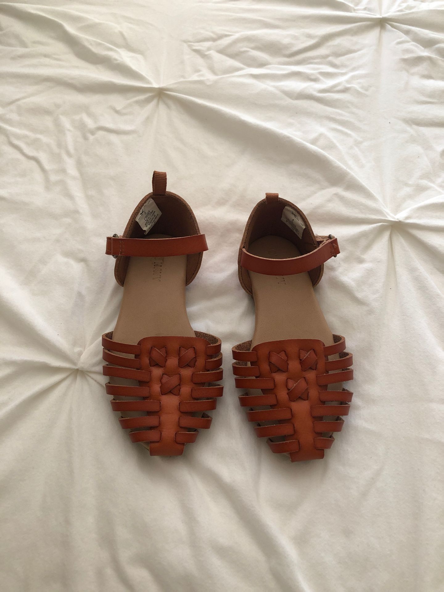 Old Navy Toddler Girls Sandals - size 8
