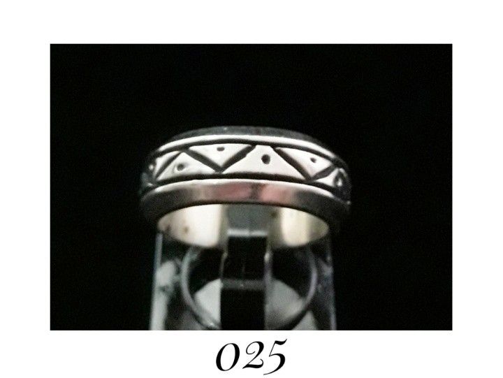 Size 7 x 8mm Handcrafted Solid Sterling Silver Beveled Wedding Band Ring, Mexico