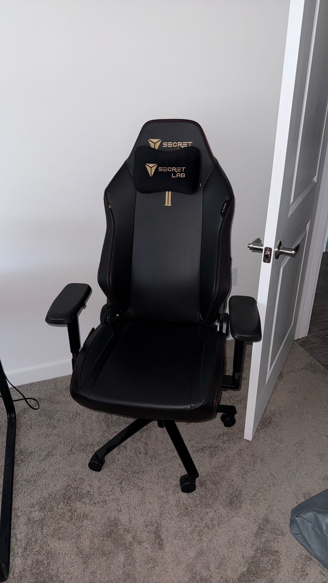 Brand New Secret Lab Gaming Chair