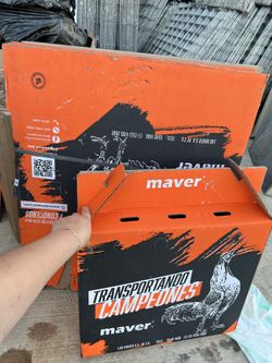 Cajas De Transporte $7 Y Jaulas Para Gallos 