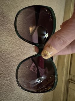 Juicy Couture Sun Glasses With 2 Cases And 1 Cleaning Cloth Used Preowned Green Frame Color 