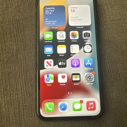Apple iPhone 11 64gb Black Color AT&T And Cricket Wireless 