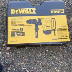 DEWALT 15 Amp Corded 1-7/8 in. SDS-MAX Variable Speed Combination Hammer with Auxiliary Handle and Kitbox
