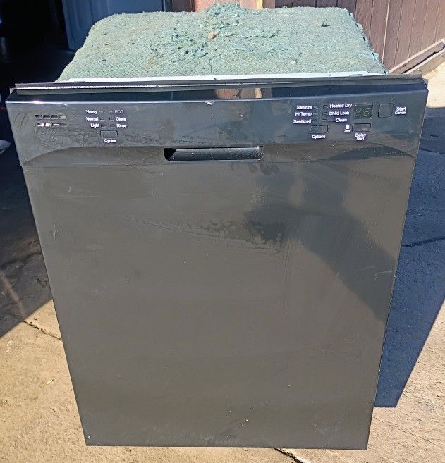 Excellent Condition! Black Whirlpool Entirely Stainless Steel Dishwasher!