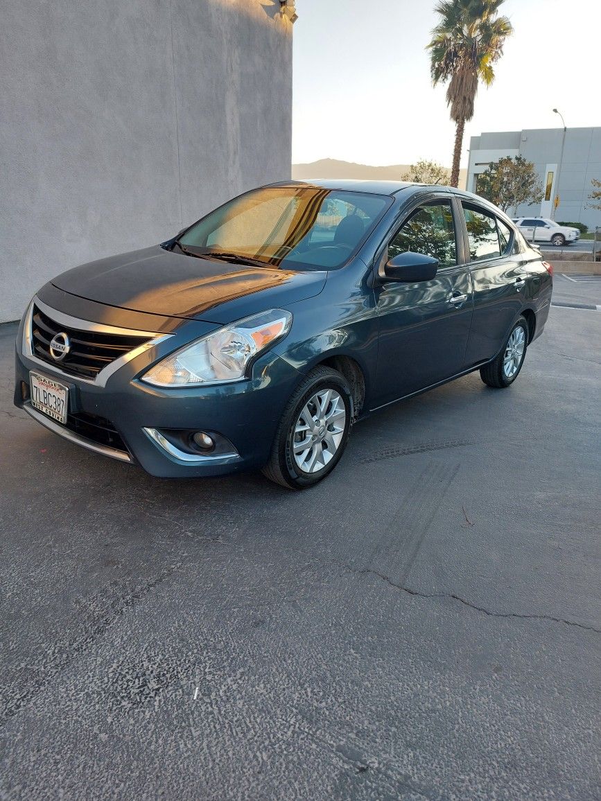 2015 Nissan Versa