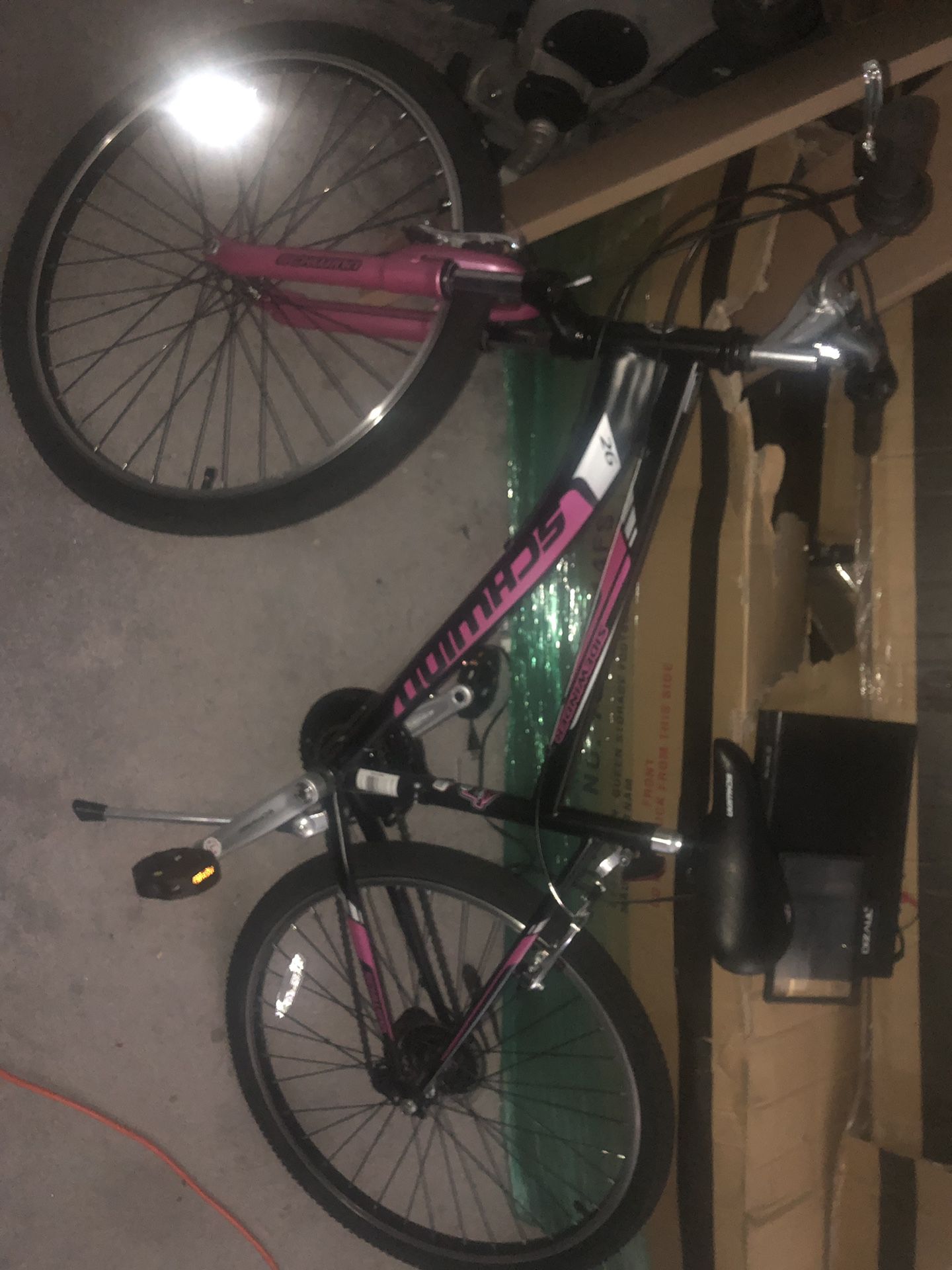 Bicycle - Ladies 26" Schwinn Sidewinder - Black & Pink - 21 speed Mountain Bike