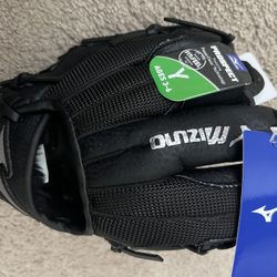 Mizuno Prospect PowerClose Glove 9”