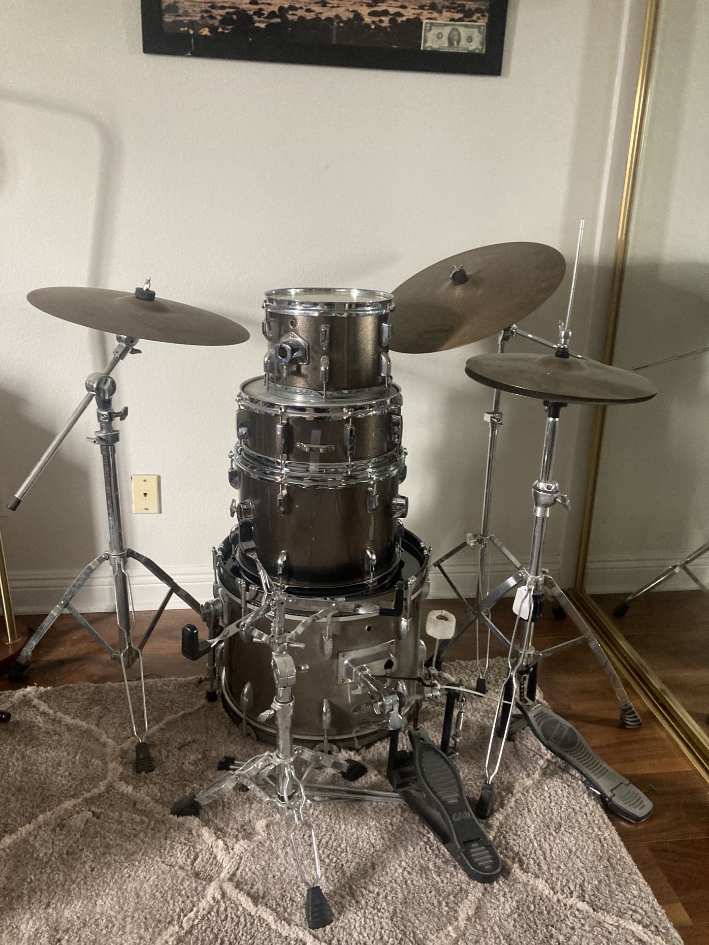 Pearl Roadshow Drum Kit Set