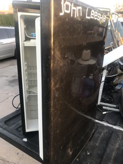 Mini fridge