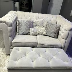 Gray Tufted Sofa Set 