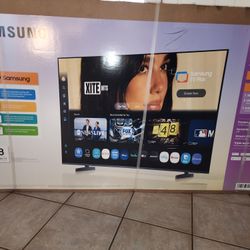 Brand New Never Opened 70" Samsung UN70U8000F Series 4K Crystal UHD Smart TV