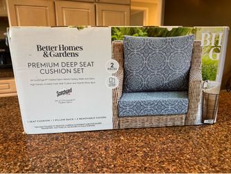 Brand new premium deep seat patio chair cushion set
