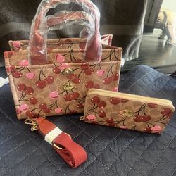 Coach Tote Bag! 😍