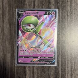 2020 Pokemon SWSH Champion's Path Gardevoir V Holo #016/073