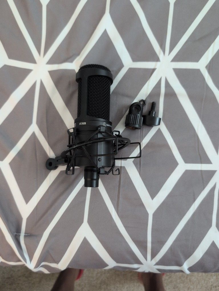 Audio Technica Condenser Analog Microphone (AT2020)