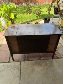 Vintage mid-century General Electric Record Player Console