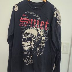Black long sleeve shirt with skull desigr and "born on the street"  Size: M #skater #goth #emo. Smet,