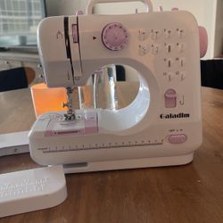 Sewing machine For Sale 