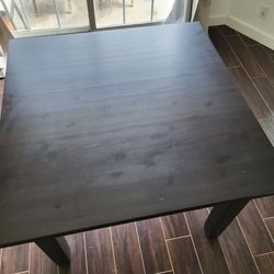 Brown Table And 4 Chairs