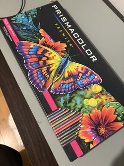Prisma Primiere 150 set Colored Pencils And Toned Tan Sketchbook