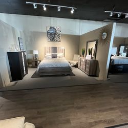 Grey 4PC Queen Bedroom Set