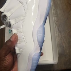 Jordan 11