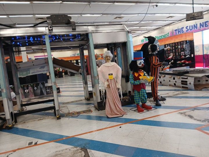 Halloween Subway And Entrance