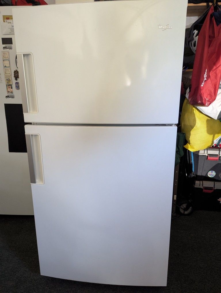 Whirlpool Refrigerator With Ice Maker