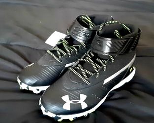 UA Bryce Harper Baseball Cleats (Brand New!)