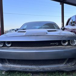 Dodge Challenger SRT