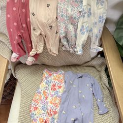 Newborn Zip UPS 