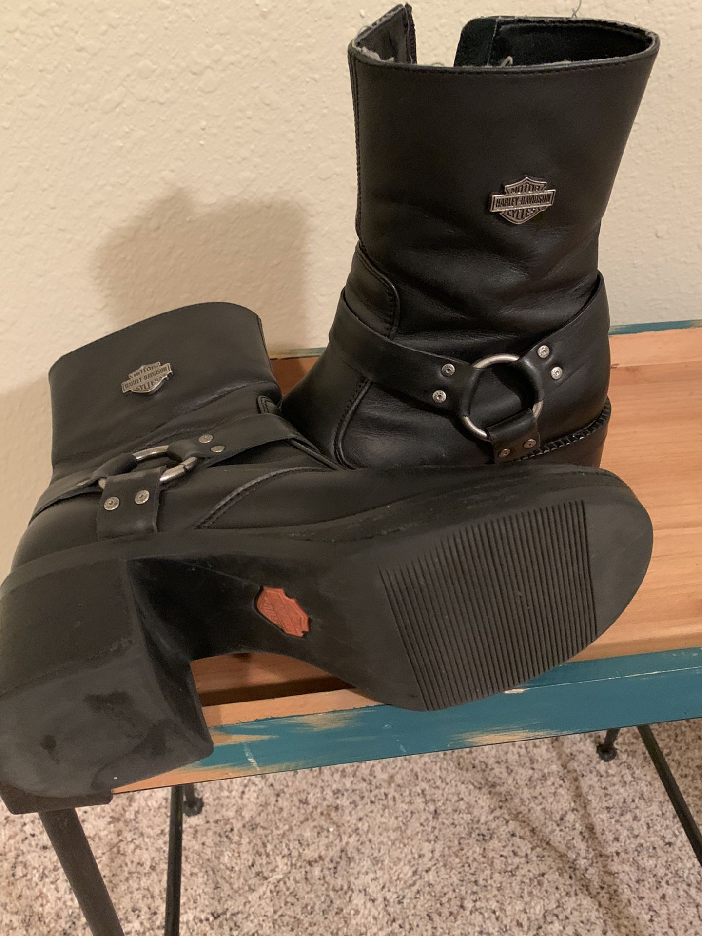 Woman’s Harley Davidson Boots Size 8