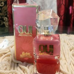 Juicy Couture OUI Pink Perfume 