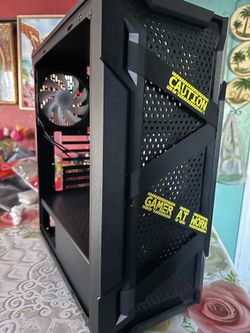 Pc Case With 3 Fans