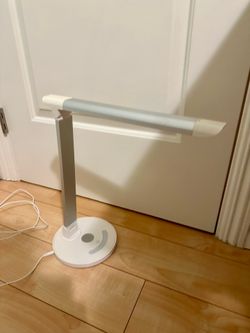LED desk lamp with USB outlet