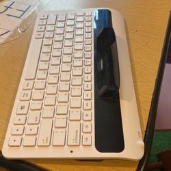 Samsung White Keyboard 