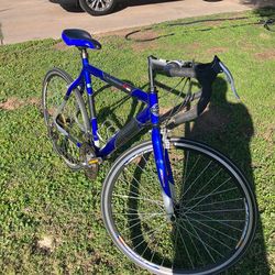 Gmc denali road bike Frame Size 22