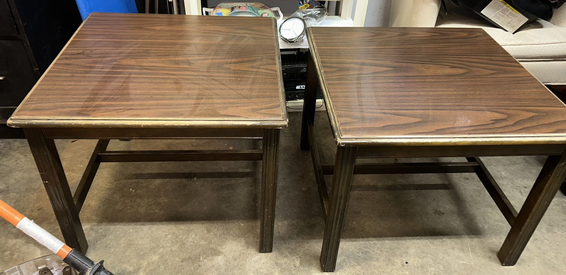 Set Of 2 Matching End Tables 