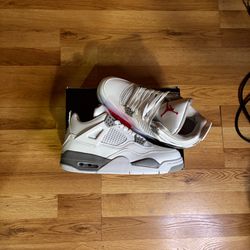 Air Jordan 4 Oreo - Size 8